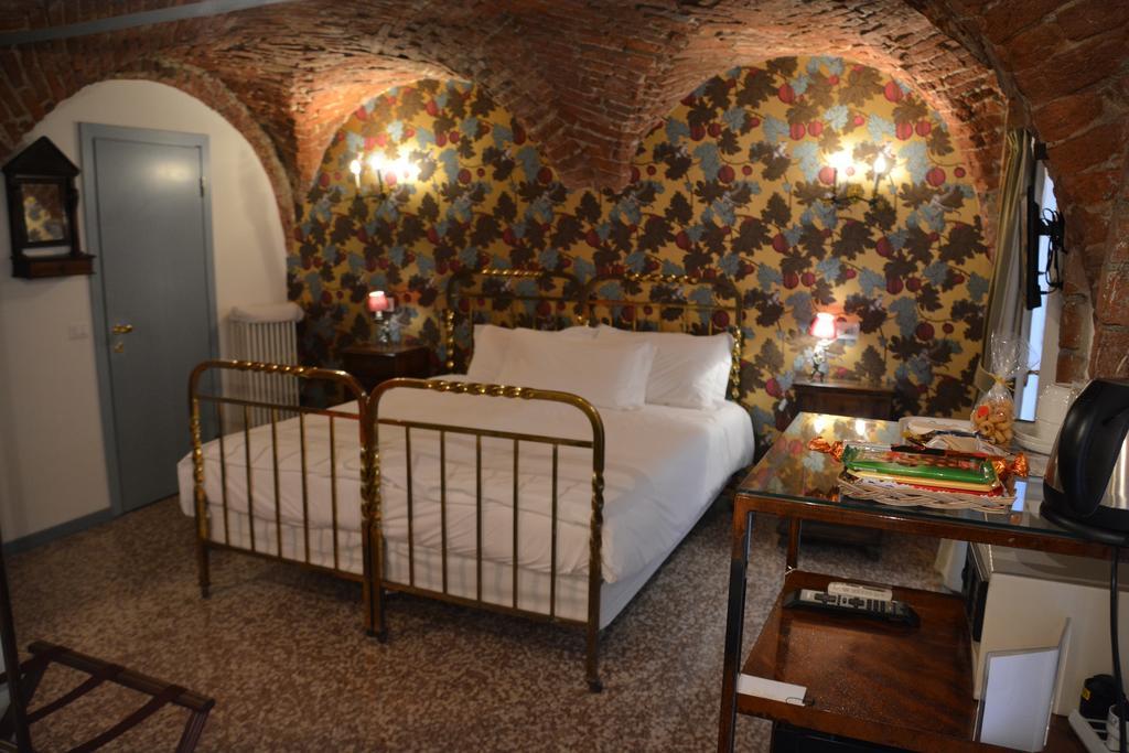 Ca' Monteggia Guest House Мілан Номер фото